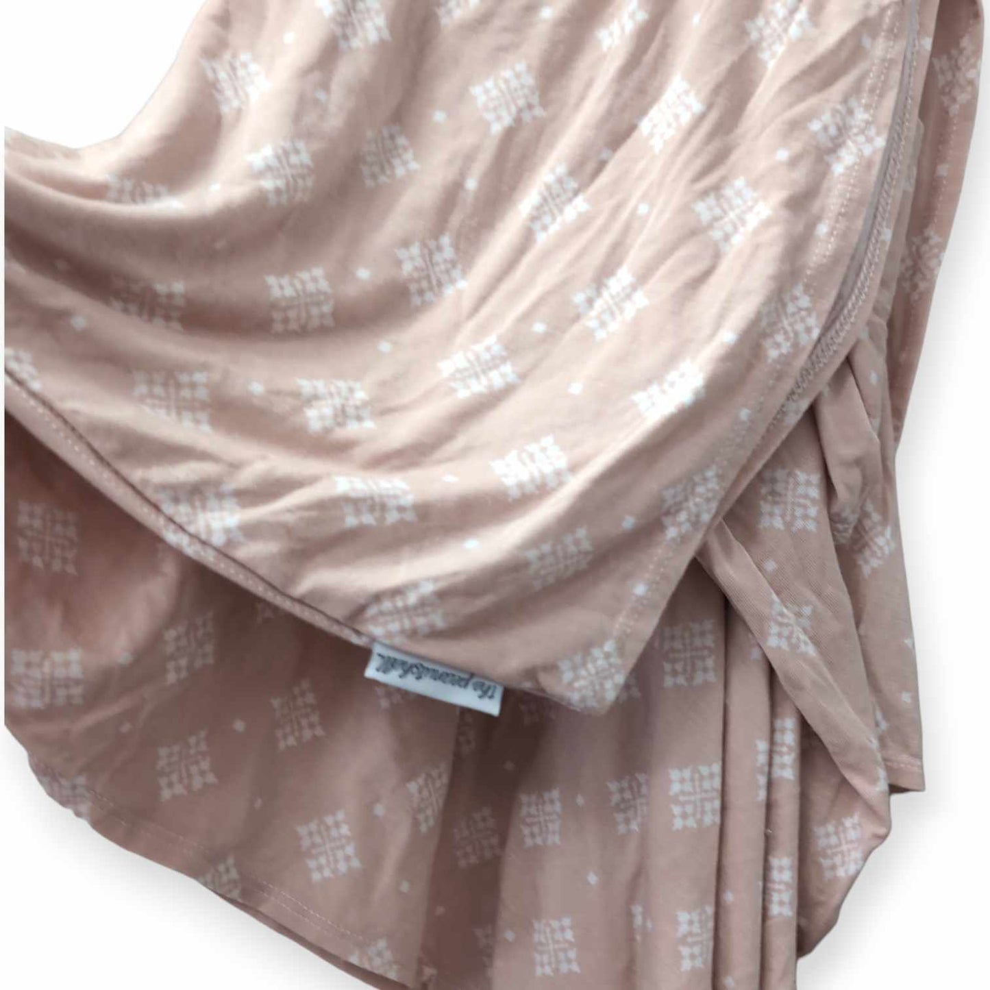 The Peanutshell Light Swaddle Blanket